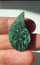 Load image into Gallery viewer, Maw Sit Sit Cabochon