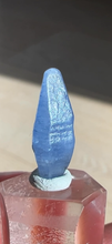Load image into Gallery viewer, DT Sapphire Crystal