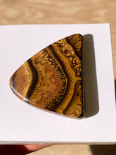 Load image into Gallery viewer, Koroit Boulder Opal
