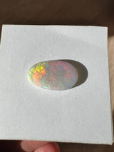 Load image into Gallery viewer, Lightning Ridge White Opal