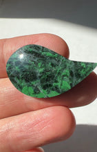 Load image into Gallery viewer, Maw Sit Sit Cabochon
