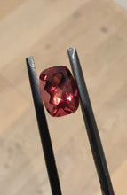 Load and play video in Gallery viewer, Red Schiller Oregon Sunstone
