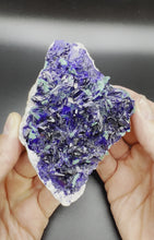 Load and play video in Gallery viewer, Milpilas Azurite Crystal Plate
