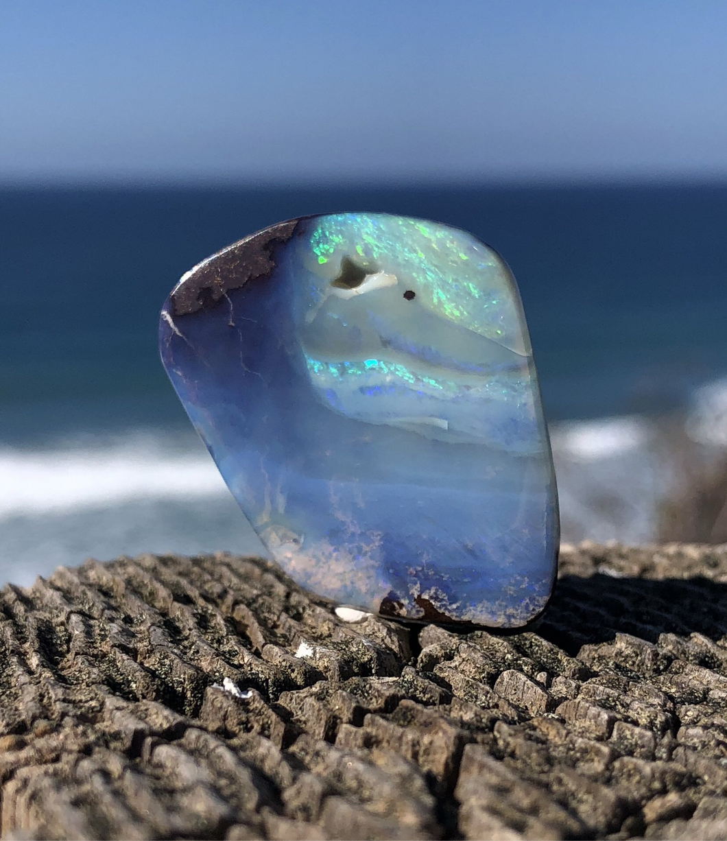 Aquamarine Boulder Opal: Video!